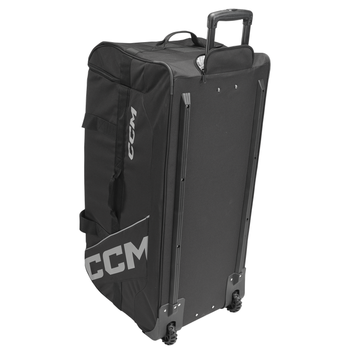 CCM 570 WHEELED PLAYER BAG