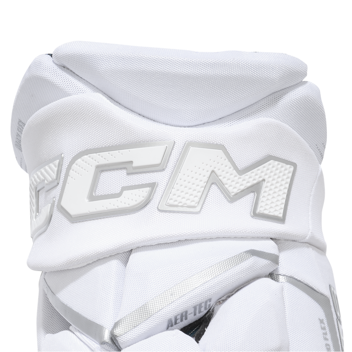 CCM Glove Jetspeed FT8 Pro White Jr